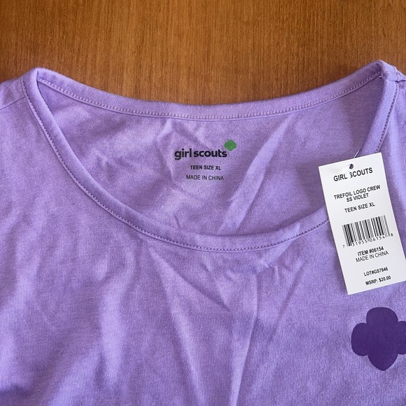 NEW Girls Scouts Trefoil Logo Graphic Violet Short Sleeve T-shirt - Teen Sz XL - Picture 1 of 8